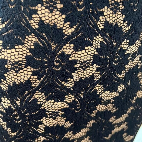 Nightcap Size 1 Black Dress Maxi Boatneck Floral Lace Keyhole & Slit Back Lined - Picture 11 of 16